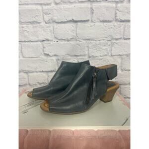 Earth Peep Toe With Velcro Back Kristy Admiral Blue Women 7